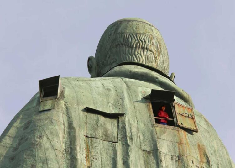 Arona, il San Carlone apre le sue porte per la Festa della Repubblica
