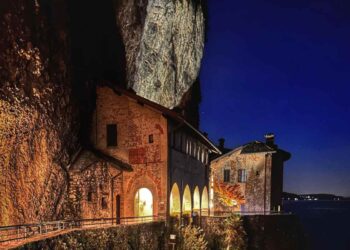 Eremo di Santa Caterina del Sasso: visita e concerto con l’antico organo di Antonio Rossi del 1783 e oboe sabato 25 luglio