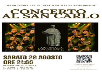 Arona: il San Carlone saluta l’estate con il concerto dell’anomala Brass Band