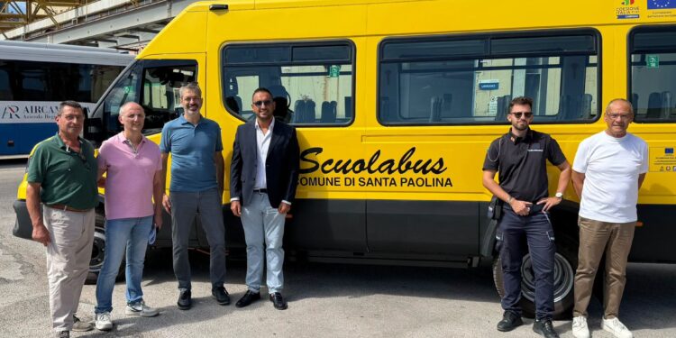 A Santa Paolina si cambia: Da domani nuovo scuolabus e si ricostruisce la scuola media