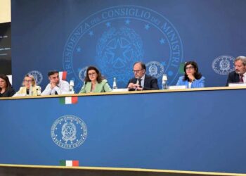 NON AUTOSUFFICIENZA, AISLA: «PIANO ANZIANI, UN PASSAGGIO ATTESO. ORA L’APPROPRIATEZZA DEVE DIVENTARE CONCRETA»