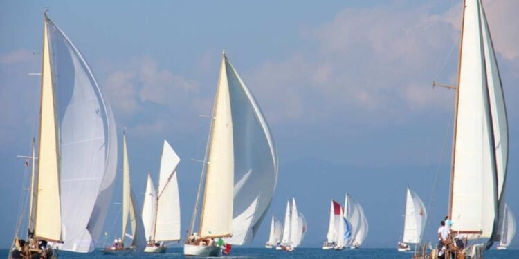 Spirito corinzio e compleanni speciali al 21° Raduno Vele Storiche Viareggio 14-18 ottobre 2026
