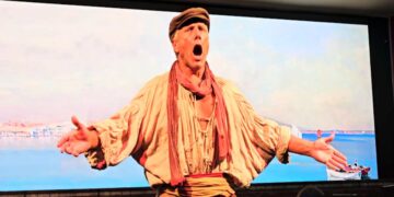 “NOTE DI INCANTO NAPOLETANO”, A ISCHIA APPLAUSI A SCENA APERTA PER LO SPETTACOLO DI BRUNO GAROFALO