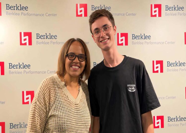 Un altro risultato storico, un nuovo riconoscimento internazionale per un allievo delle Scuole di Musica Niccolò Paganini: Gabriele Turrisi conquista una borsa di studio integrale alla Berklee di Boston!