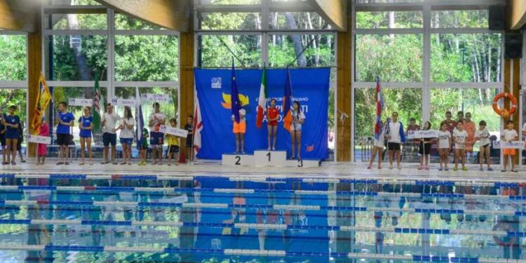 Caro energia, il CSI al fianco dei gestori: «Se chiude una piscina, una comunità perde un pezzo di salute»