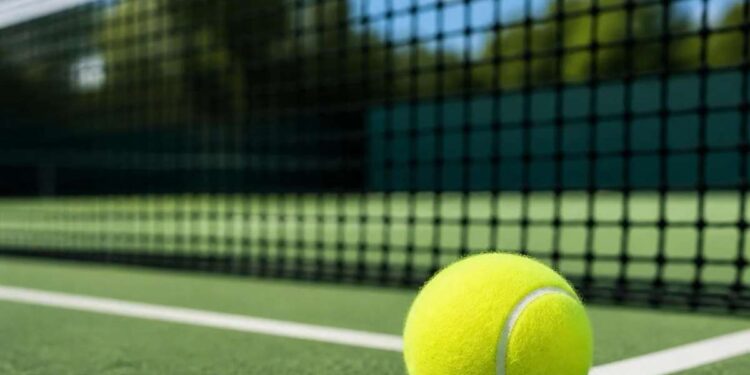 Dalla terra rossa dei pionieri al tetto del mondo: la fantastica epopea del tennis italiano